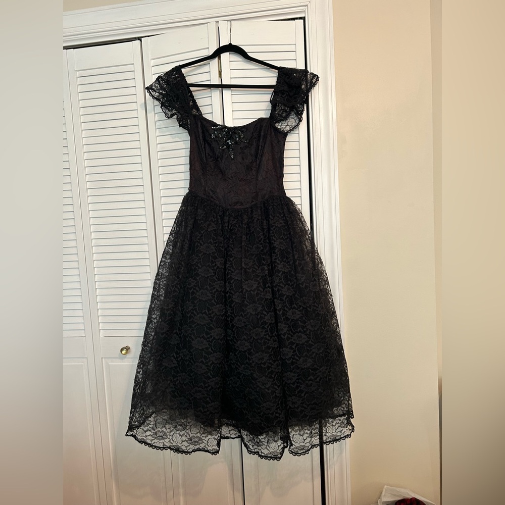 Gunne Sax Vintage Black Lace Elegant Prom Dress